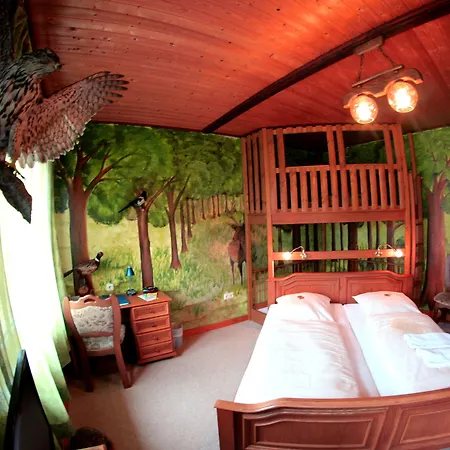 苏玛普斯提里翁餐厅酒店 3*